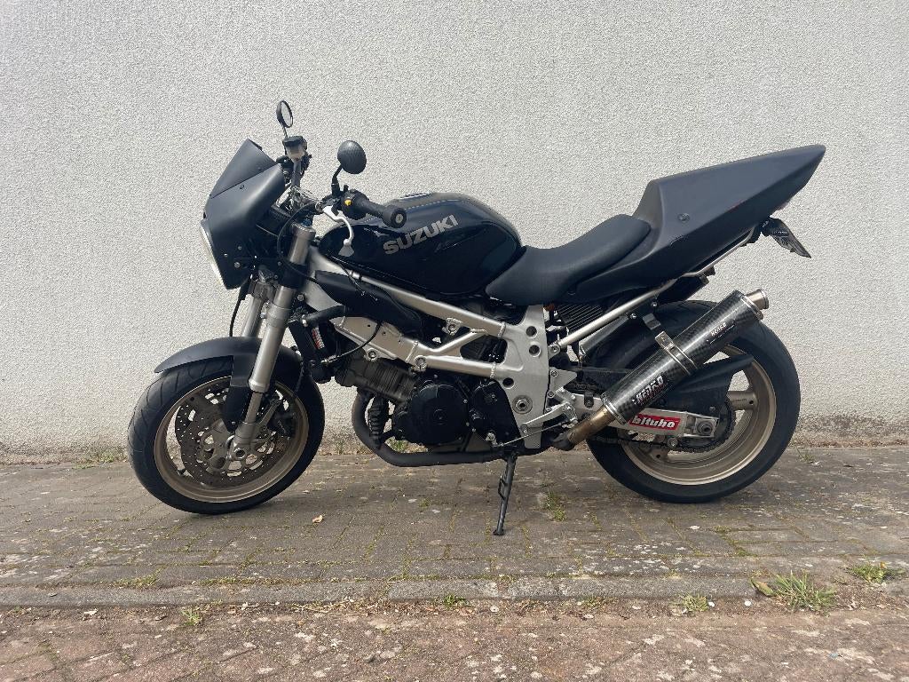 Suzuki TL1000S (1997) – Rauwe V-Twin Streetfighter, Motoren, 2 cilinders, Sportuitlaat, Motorrijbewijs A, Gebruikt