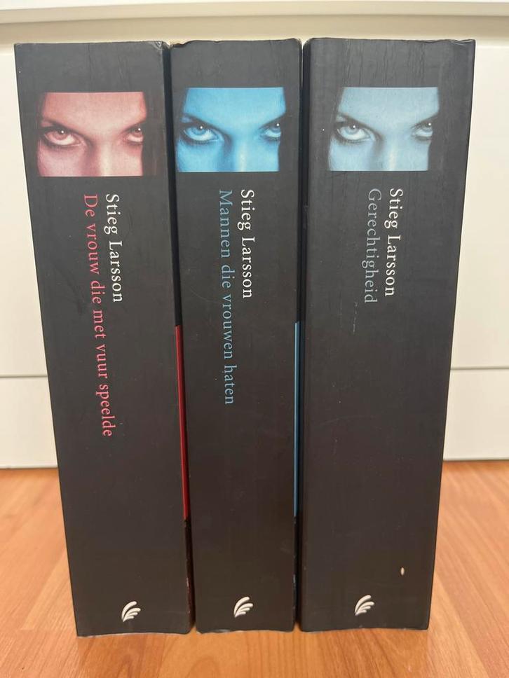 Millennium trilogie van Stieg Larsson (3 boeken), Boeken, Thrillers, Gelezen, Scandinavië, Ophalen of Verzenden