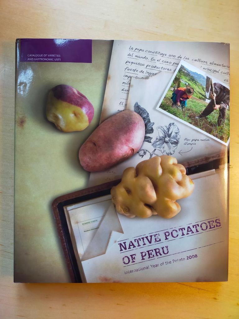 Native Potatoes of Peru - Year of the Potato (2008), Boeken, Ophalen of Verzenden, Zo goed als nieuw, Zuid-Amerika