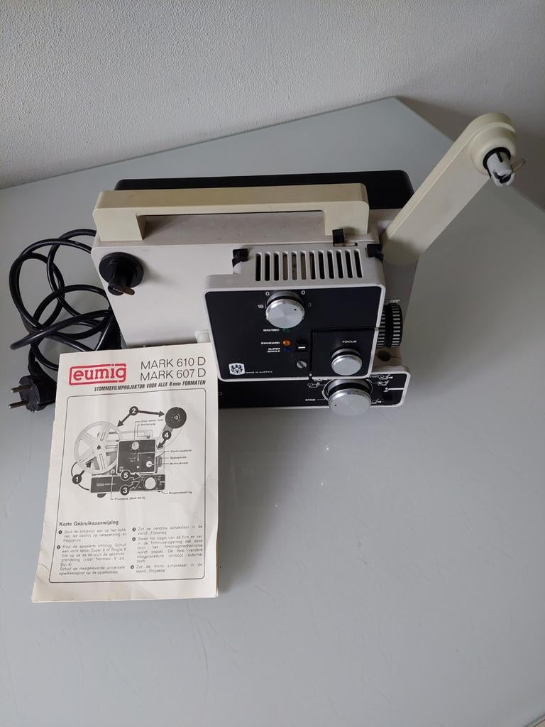 Filmprojector Eumig Mark 610D, Ophalen, 1960 tot 1980, Projector
