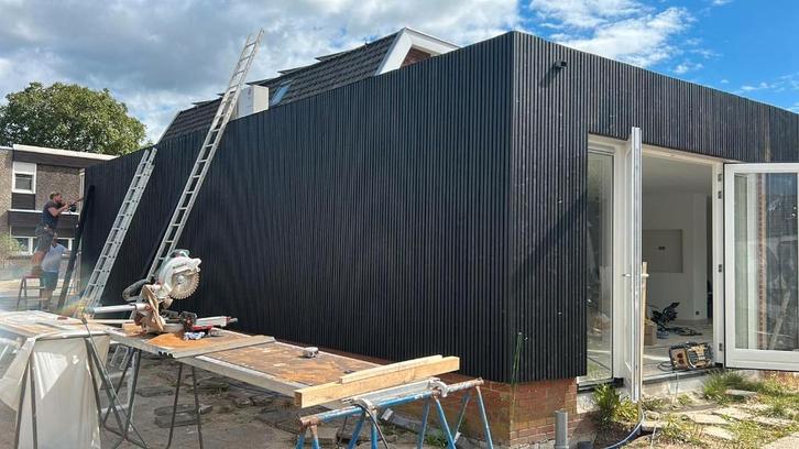 Modiwood Triple Bevel Zwart | Deens Rabat | ACTIE €52,- p/m², Doe-het-zelf en Verbouw, Platen en Panelen, Nieuw, Overige materialen