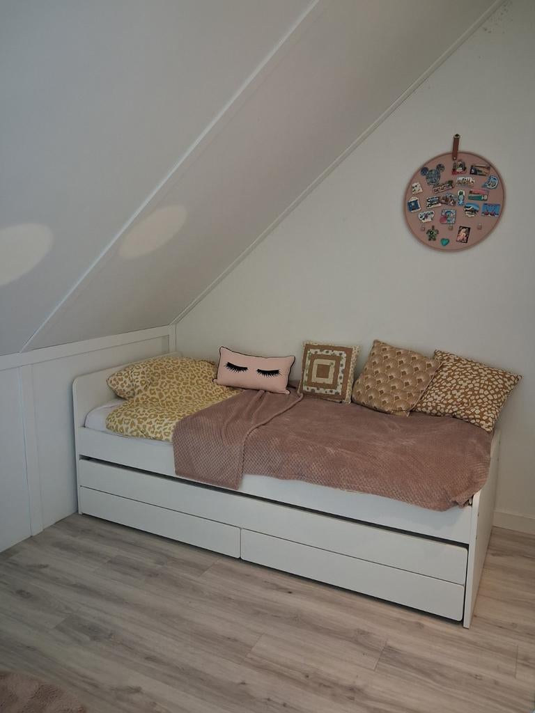 Uitschuifbed met lades en logeermatras, Ophalen, Gebruikt, Eenpersoons, Wit