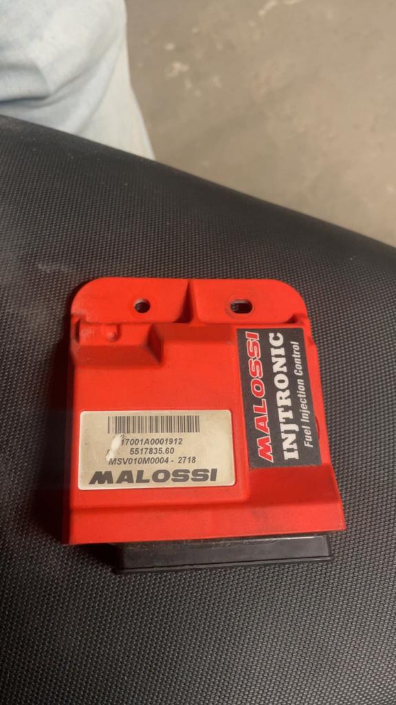 Malossi 80cc vespa/ zip, Fietsen en Brommers, Ophalen, Zo goed als nieuw, Overige typen, Piaggio