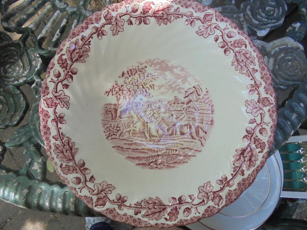 Engels Rode Kom / Schaal landschapsafbeelding Myotts Country, Antiek en Kunst, Ophalen of Verzenden