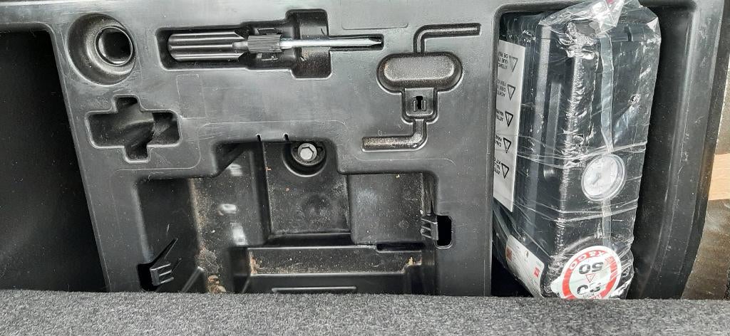 Mooie Fiat Punto, Voorwielaandrijving, Stof, 4 cilinders, Zwart