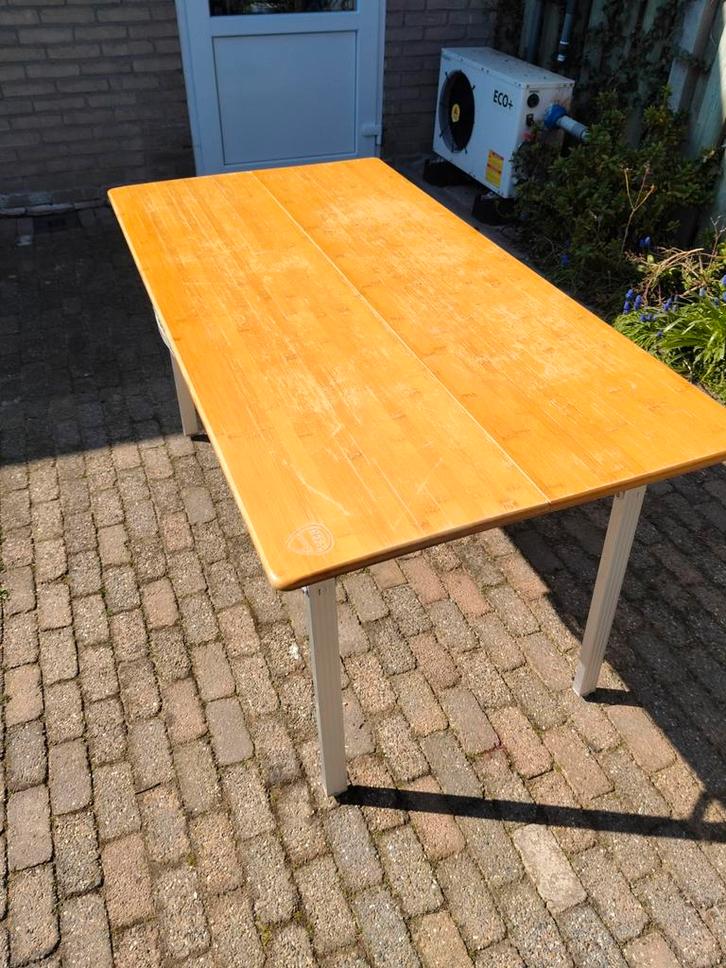 Kampeertafel met bamboe blad - inklapbaar, Caravans en Kamperen, Kampeermeubelen, Gebruikt, Campingtafel, Ophalen