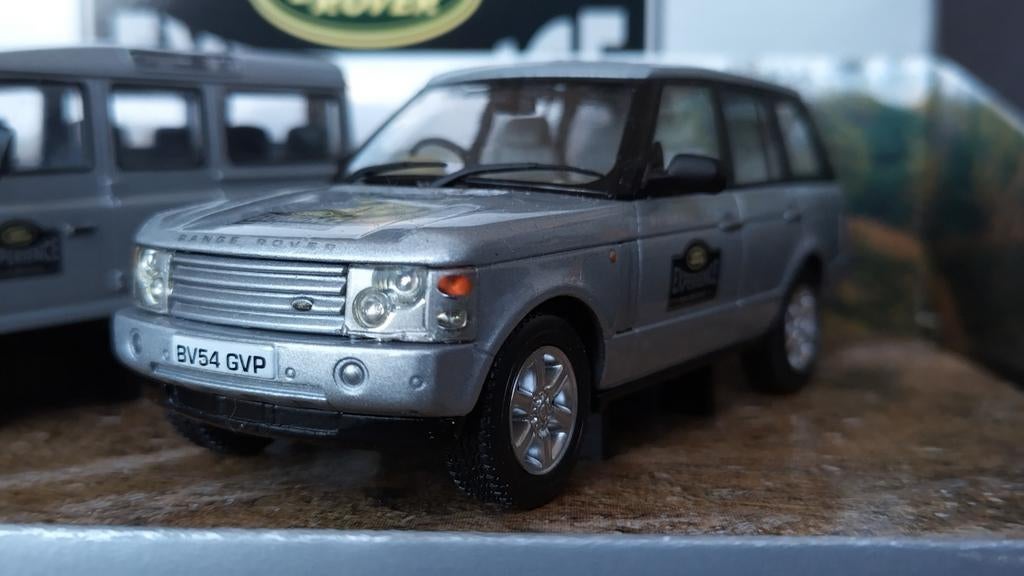 Land Rover Defender Range Rover driving exp 1:43 Corgi Pol, Auto, Corgi@corgi.co.uk, Nieuw, Le19 1rl Leicester uk