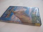 Walt Disney Pictures Dinosaur (Rugnummer 42), Tekenfilm, Ophalen of Verzenden, Zo goed als nieuw, Alle leeftijden