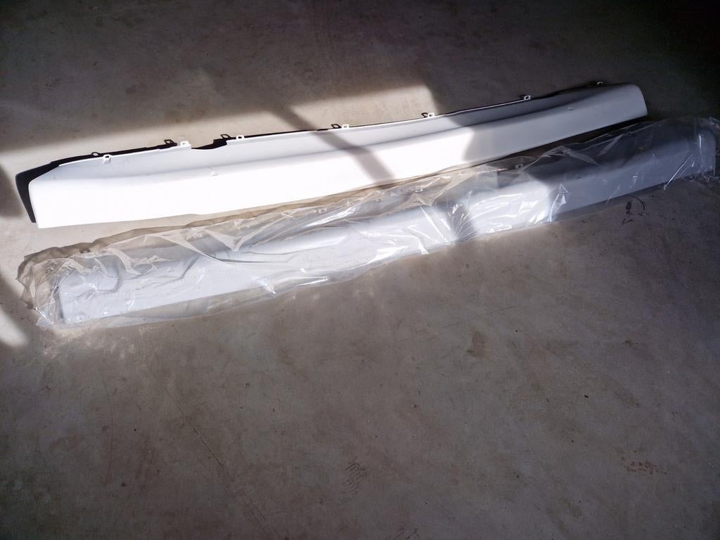 Bmw e30 m3 zijskirts nieuw en origineel!, Ophalen, Nieuw, BMW