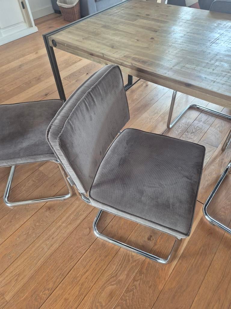 Zuiver Ridge Rib eetkamerstoel zes stuks grijs, Huis en Inrichting, Stoelen, Ophalen, Grijs