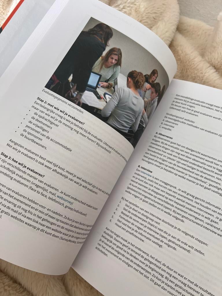 Organiseren van een evenement MBO - Angerenstein Sport & Bew, Boeken, Studieboeken en Cursussen, Ophalen of Verzenden, Zo goed als nieuw