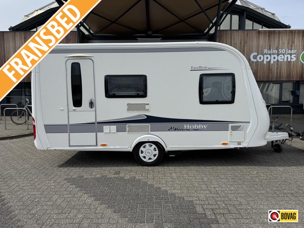 Hobby Excellent 410 SFE 2011 MOVER + ISABELLA!!!, Caravans en Kamperen, Caravans, Bedrijf, tot en met 4, 1000 - 1250 kg, Treinzit