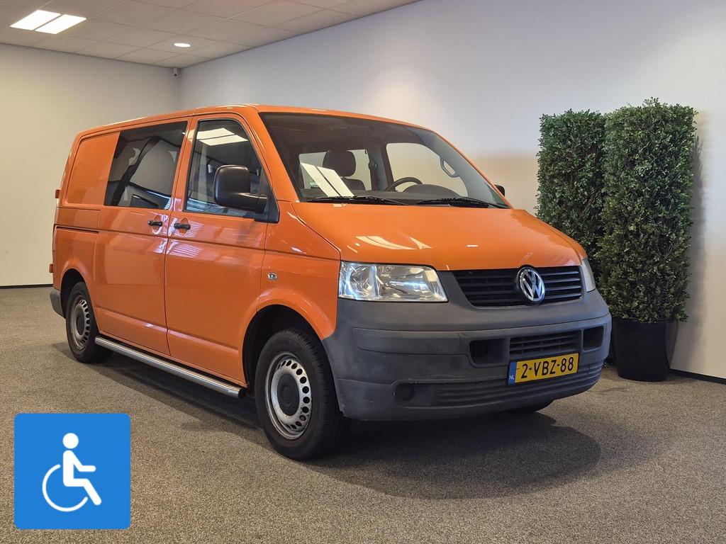 Volkswagen Transporter L1H1 Rolstoelbus 5+1, Auto's, Bestelauto's, 12 maanden, Stof, Gebruikt, Zwart