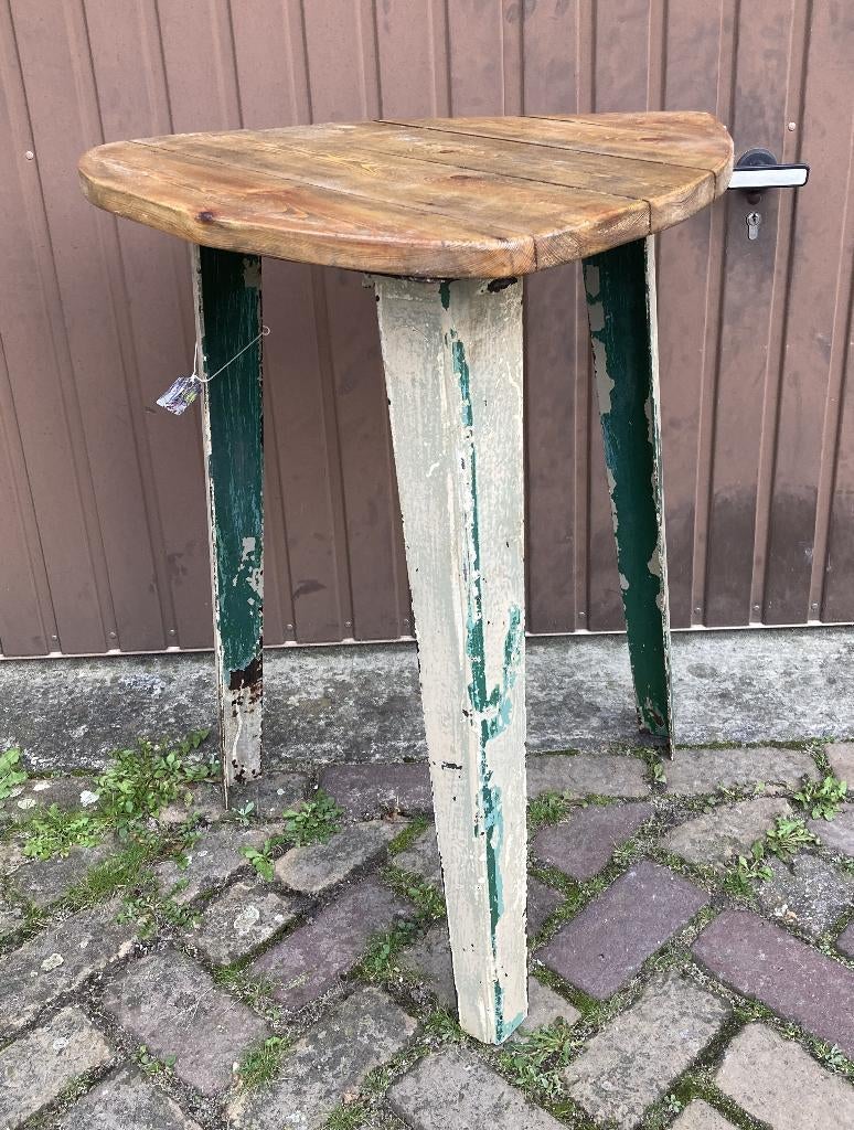 Brocante industrieel driehoekig tafel - werkmanstafel, Ophalen, Gebruikt, Rond, Nvt