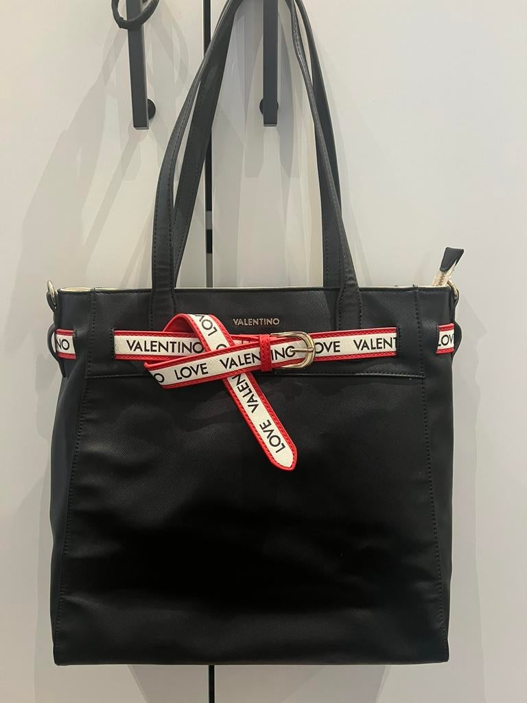 Valentino tas, Sieraden, Tassen en Uiterlijk, Ophalen, Zo goed als nieuw, Zwart