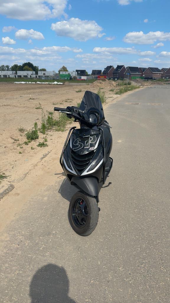 Piaggio zip 2 takt, Ophalen, Tweetakt, Zo goed als nieuw, Maximaal 25 km/u