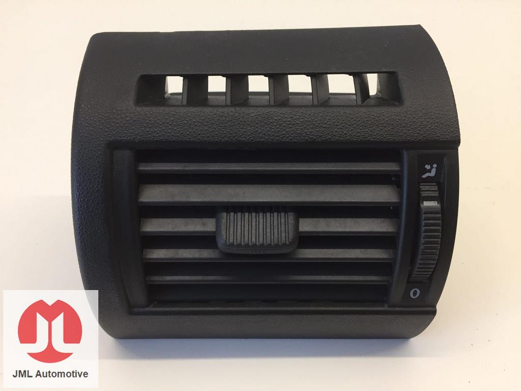 LUCHTROOSTER ZIJKANT LINKS VW FOX, Auto-onderdelen, Carrosserie en Plaatwerk, Gebruikt, -, -, Ophalen of Verzenden