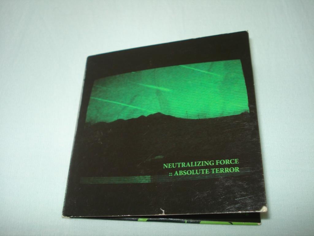 NEUTRALIZING FORCE - ABSOLUTE TERROR experiment industrial, Ophalen of Verzenden, Gebruikt, Alternative
