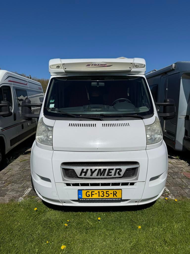 Hymer 614 SL Tramp - Zelfvoorzienend en Goed Onderhouden, Caravans en Kamperen, Campers, Standaard zit, Ringverwarming, Handgeschakeld
