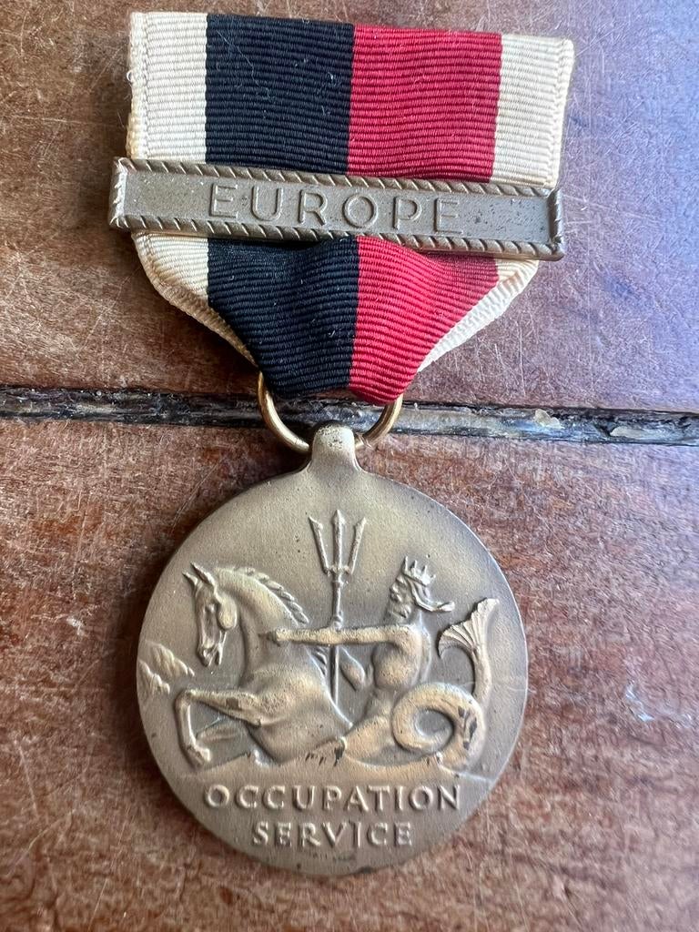 WO2 Amerikaans Occupation Medal Europe US Navy, Verzamelen, Militaria | Tweede Wereldoorlog, Lintje, Medaille of Wings, Ophalen of Verzenden