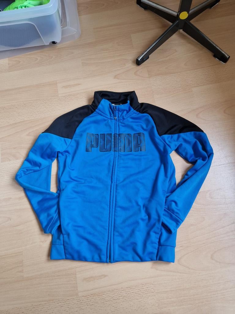 Puma trainingsjas maat 128, Kinderen en Baby's, Kinderkleding | Maat 128, Jongen of Meisje, Puma, Ophalen of Verzenden, Zo goed als nieuw