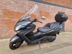 Suzuki Burgman 400 , weinig KM !!