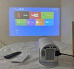 Compacte Film Projector met Smart TV Functies, Ophalen of Verzenden, Zo goed als nieuw, LED, Overige resoluties