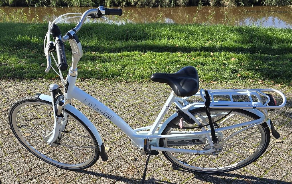 Batavus Bolero inspire 28 inch dames fiets 53 cm, Fietsen en Brommers, Fietsen | Dames | Damesfietsen, Ophalen, 53 tot 56 cm, Versnellingen