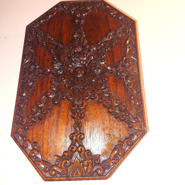 Antiek Javaans kistje, Antiek en Kunst, Antiek | Woonaccessoires, Verzenden