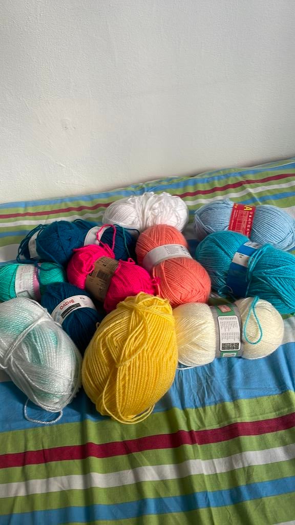 Restanten, Hobby en Vrije tijd, Breien en Haken, Ophalen, Zo goed als nieuw, Haken, Patroon of Boek