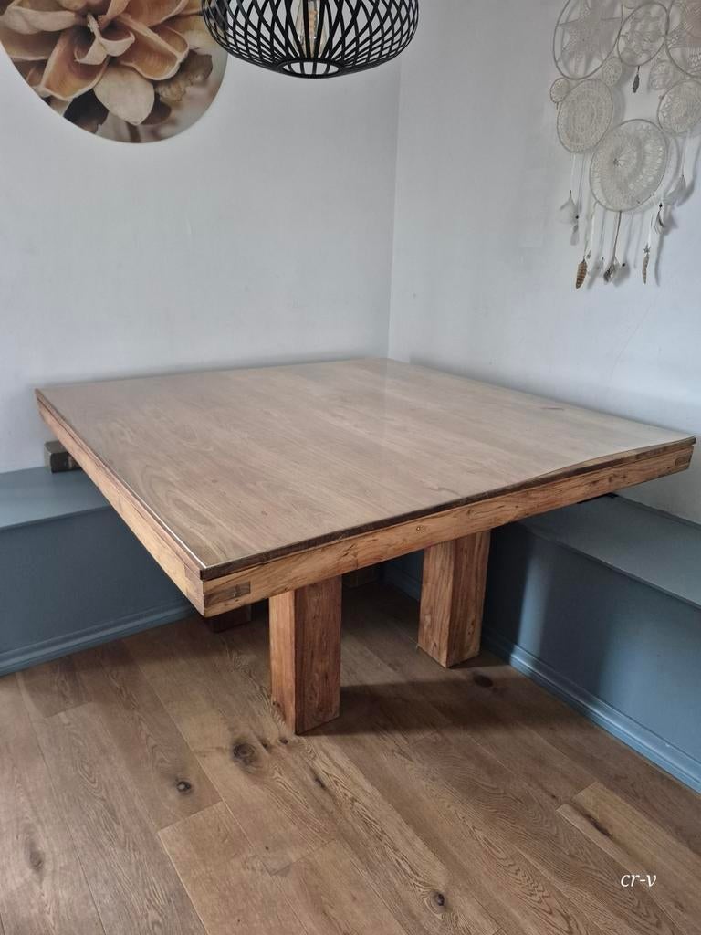 Grote vierkante tafel, Huis en Inrichting, Tafels | Eettafels, Ophalen, 50 tot 100 cm