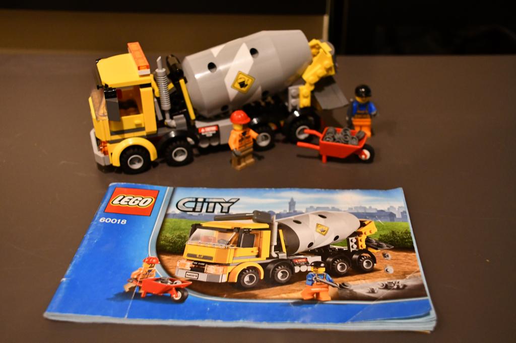 LEGO City Cementwagen Vrachtwagen - 60018, Ophalen of Verzenden, Zo goed als nieuw, Complete set, Lego