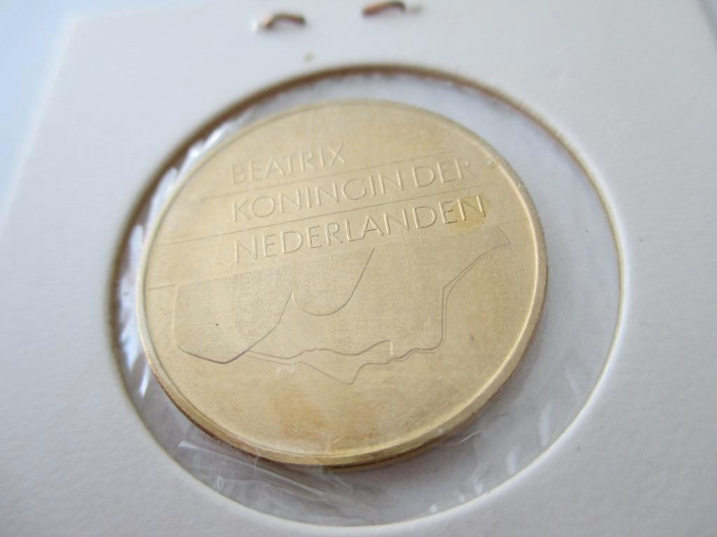 Gulden 1982 verguld, Ophalen of Verzenden, Koningin Beatrix, 1 gulden, Losse munt