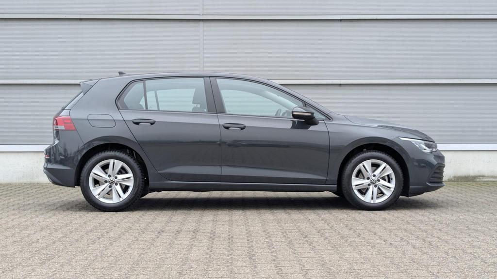 Volkswagen Golf 1.0 TSI 110pk Life Navigatie | Adaptive Crui, Auto's, Volkswagen, Voorwielaandrijving, 12 maanden, Stof, Gebruikt
