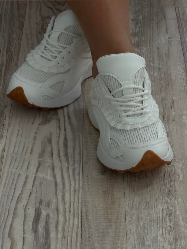 Fashion Nova sneakers maat 37/38, Kleding | Dames, Schoenen, Ophalen of Verzenden, Nieuw, Wit, Sneakers of Gympen