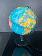 Wereldbol met verlichting, Huis en Inrichting, Woonaccessoires | Wereldbollen, Ophalen of Verzenden, Zo goed als nieuw