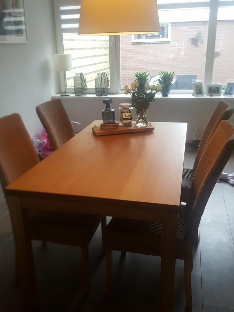 Degelijke blank houten eet tafel set met 4 stoelen, Ophalen, Gebruikt, 4 tot 6 stoelen