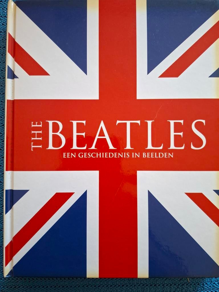 The Beatles: Een Geschiedenis in Beelden - Boek, Ophalen of Verzenden, Zo goed als nieuw, Artiest, Onbekend