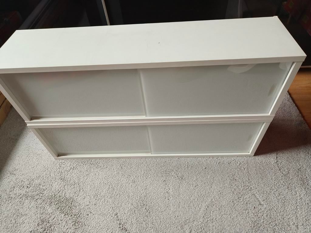 IKEA Östhamra wandkastje met schuifdeuren, Huis en Inrichting, Ophalen, Gebruikt