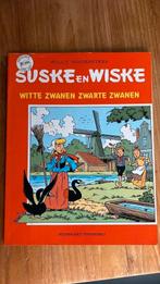 Suske en Wiske: witte zwanen zwarte zwanen. ( 100 jaar AH), Boeken, Eén stripboek, Ophalen of Verzenden, Zo goed als nieuw, Willy Vandersteen