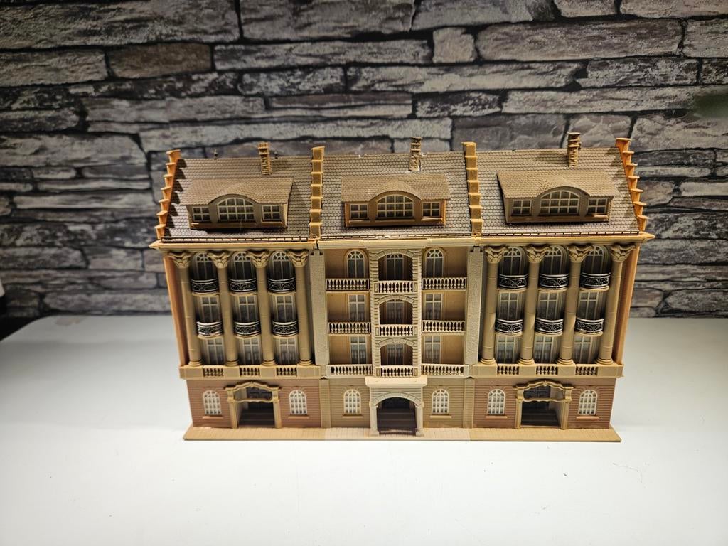 Vollmer 3x Stadshuis hoog gebouw N spoor trein 1:160, Overige merken, Gebruikt, Gelijkstroom of Wisselstroom, Brug, Tunnel of Gebouw