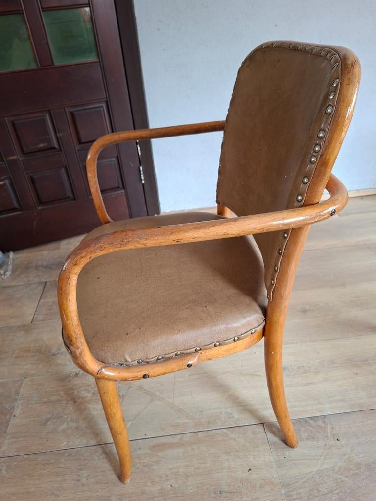 Thonet 811 stoel, Antiek en Kunst, Antiek | Meubels | Stoelen en Banken, Ophalen