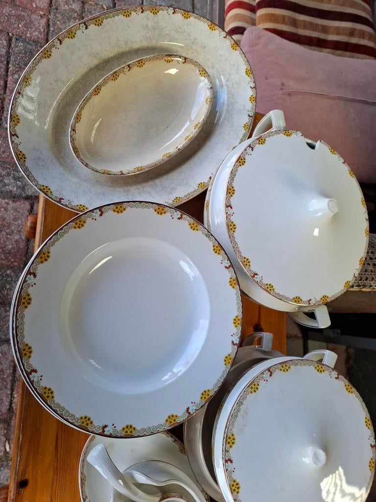 Diner servies., Antiek en Kunst, Antiek | Servies compleet, Ophalen