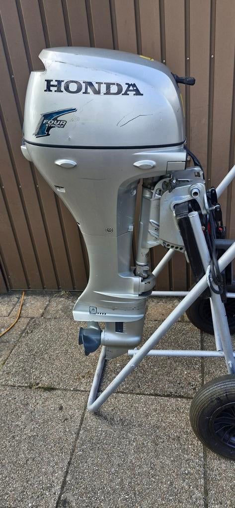 Diverse buitenboordmotoren. Honda, tohatsu, yamaha.  etc, Watersport en Boten, Ophalen, 10 tot 30 pk, Zo goed als nieuw, Buitenboordmotor