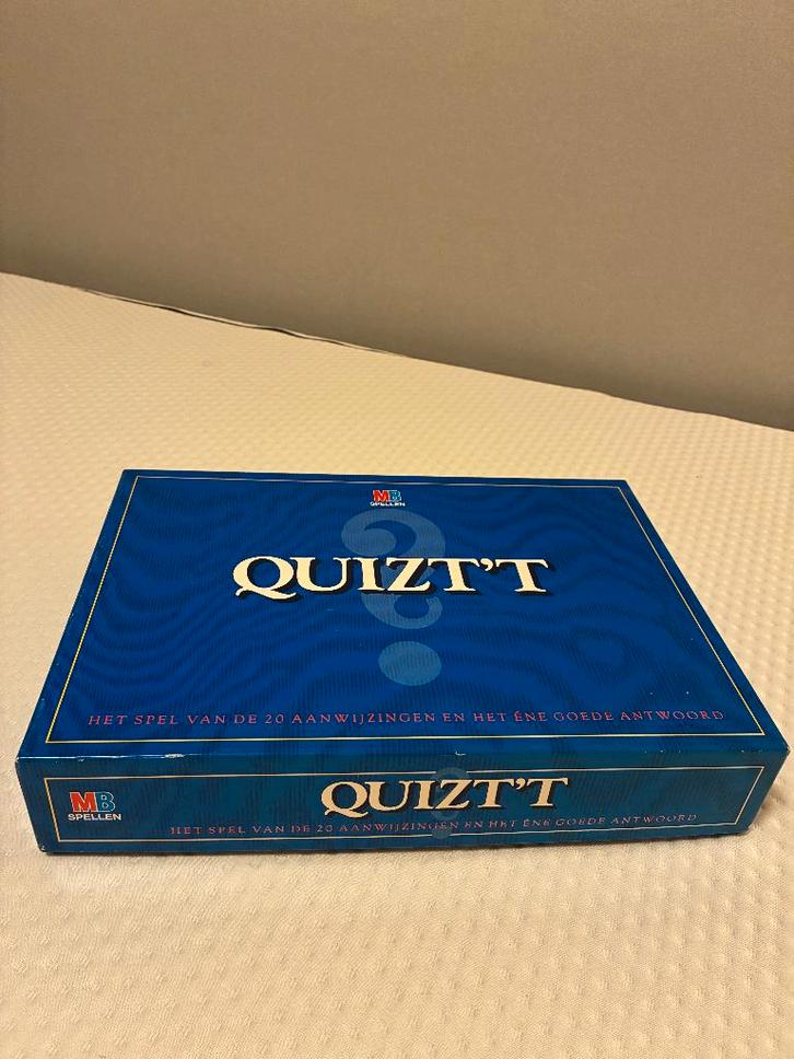Gezelschapsspel Quizt’t Mb, Hobby en Vrije tijd, Gezelschapsspellen | Bordspellen, Nieuw, Ophalen of Verzenden