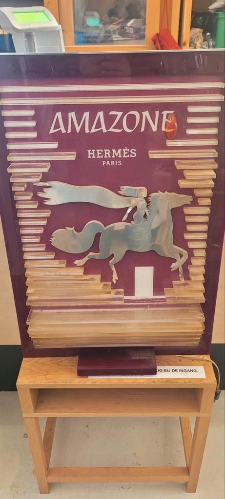 Vintage Hermes Amazone Reclame Verlichting Display, Verzamelen, Merken en Reclamevoorwerpen, Gebruikt, Reclamebord, Ophalen