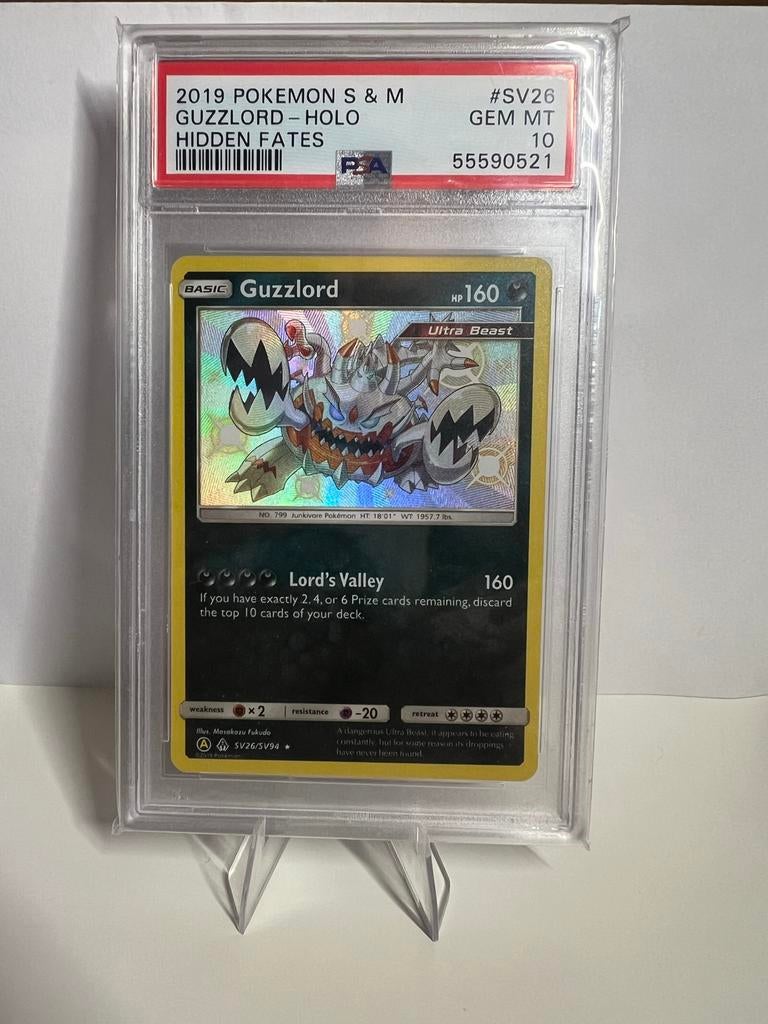 Guzzlord Holo Hidden Fates PSA 10, Ophalen of Verzenden, Zo goed als nieuw, Losse kaart, Foil