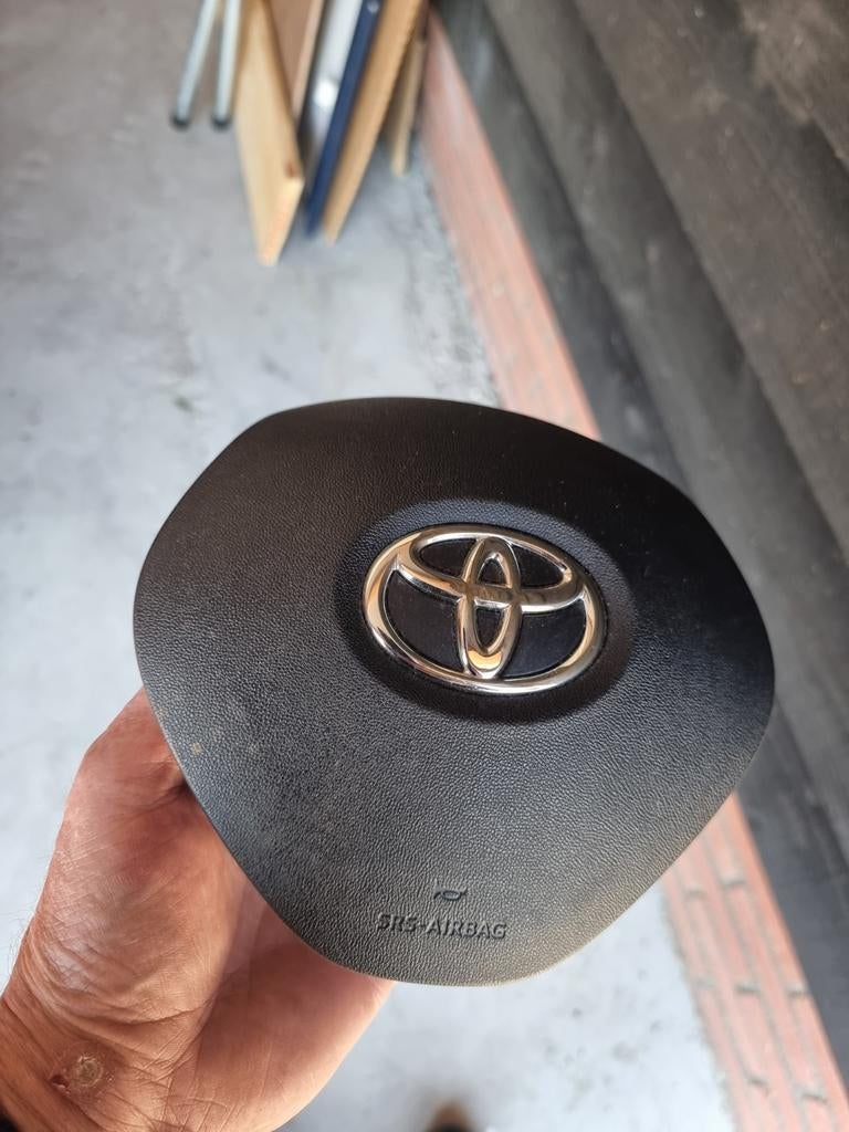 TOYOTA AYGO STUURAIRBAG V.A. 2014, Ophalen, Toyota