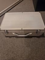 Muntenkoffer voor winkelwagenmuntjes - 11 bladen, 847 munten, Verzamelen, Winkelwagenmuntjes, Ophalen of Verzenden