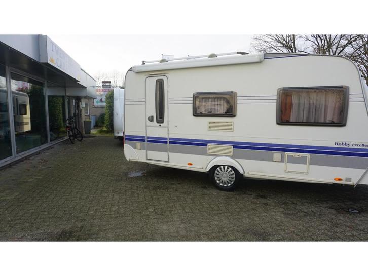 Hobby Excellent 440 SF dwars bed, cassetteluifel, Caravans en Kamperen, Caravans, Bedrijf, tot en met 4, Treinzit, Hobby, Dwarsbed